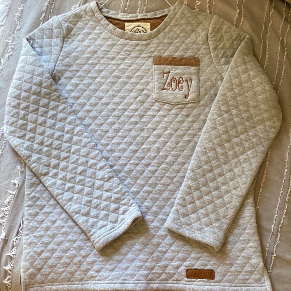 Marleylilly grey pullover with tan details Sz Youth Large EUC